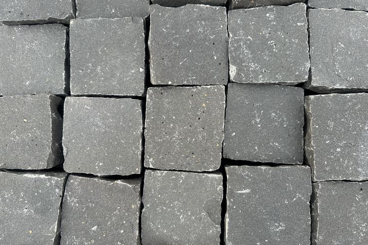 Pflastersteine Basalt Vietnam Schwarz P De Zanet Co Ag