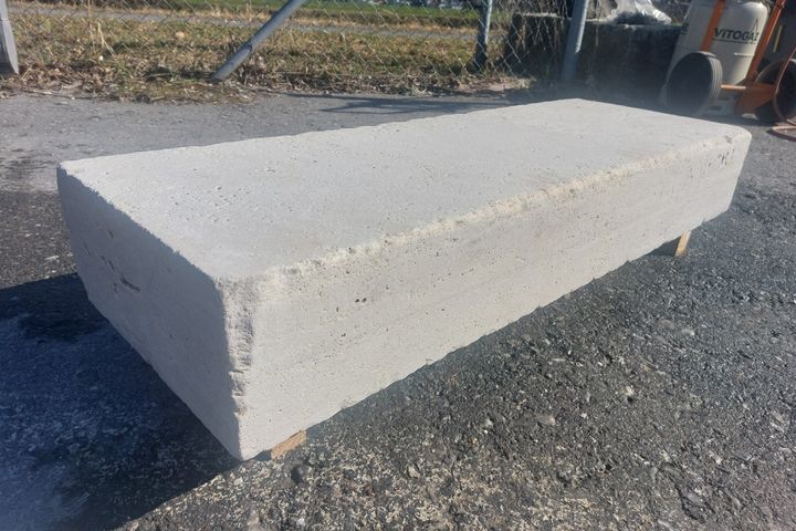 Blockstufen Travertin Noce