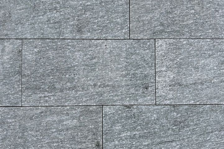Bodenplatten Luserna grün grau