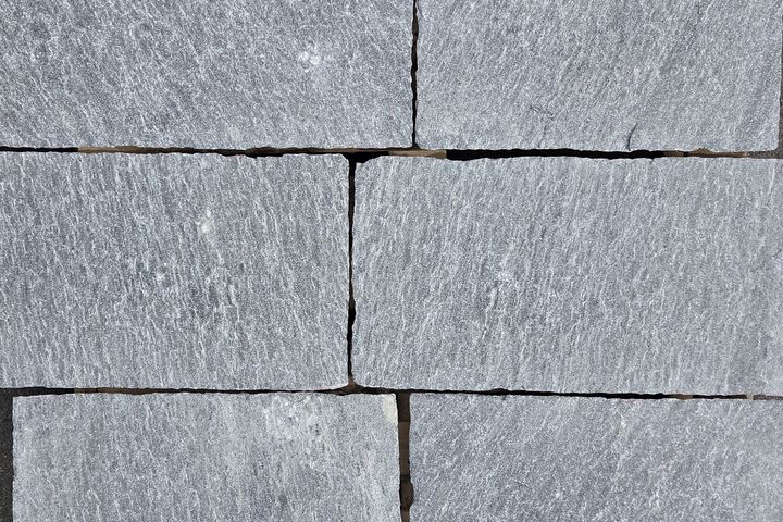 Bodenplatten Maggia fondogra