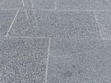 Bodenplatten Padang dunkel