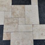 Bodenplatten Travertin Vanilla röm. Verband