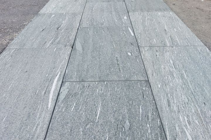 Bodenplatten Vals Stone Grey