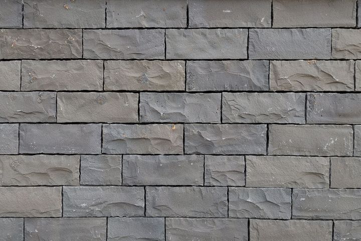 Mauersteine Basalt
