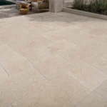 Moodbild von Bodenplatten Travertin Crema Classic