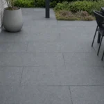 Moodbild von Bodenplatten Vietnam Basalt schwarz