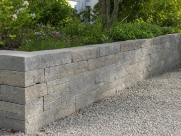 Moodbild von Systemmauerwerk Muschelkalk - Farbe gemischt